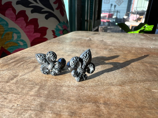 Silver Oxidized Fleur de lis Cufflinks