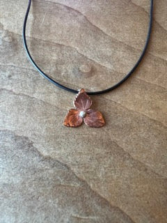 Trillium flower pendant in copper and silver